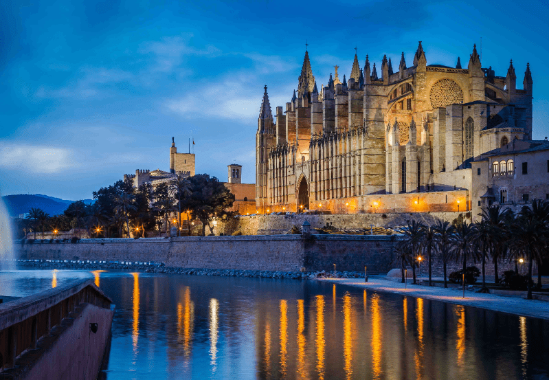 5 Rincones con Historia de Palma de Mallorca ¡que no puedes perderte! 3 La Catedral de Palma