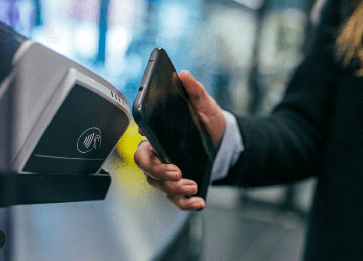 La evolución de la digitalización en Hoteles y Restaurantes 2 La evolución de la digitalización en Hoteles y Restaurantes